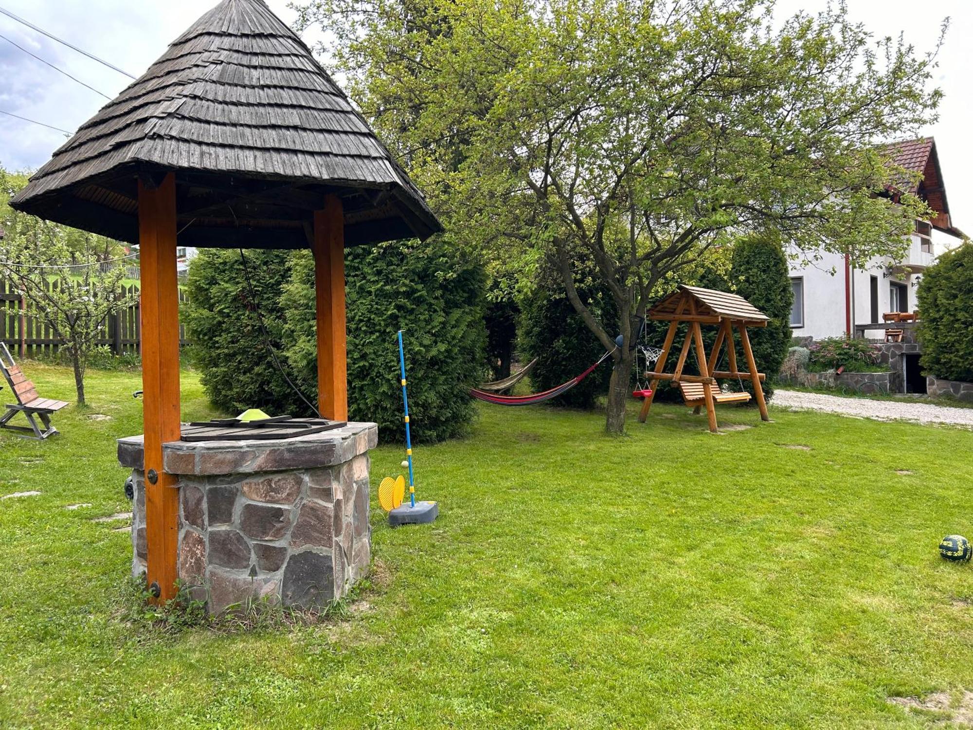 Homy Family House Villa Bran  Bagian luar foto