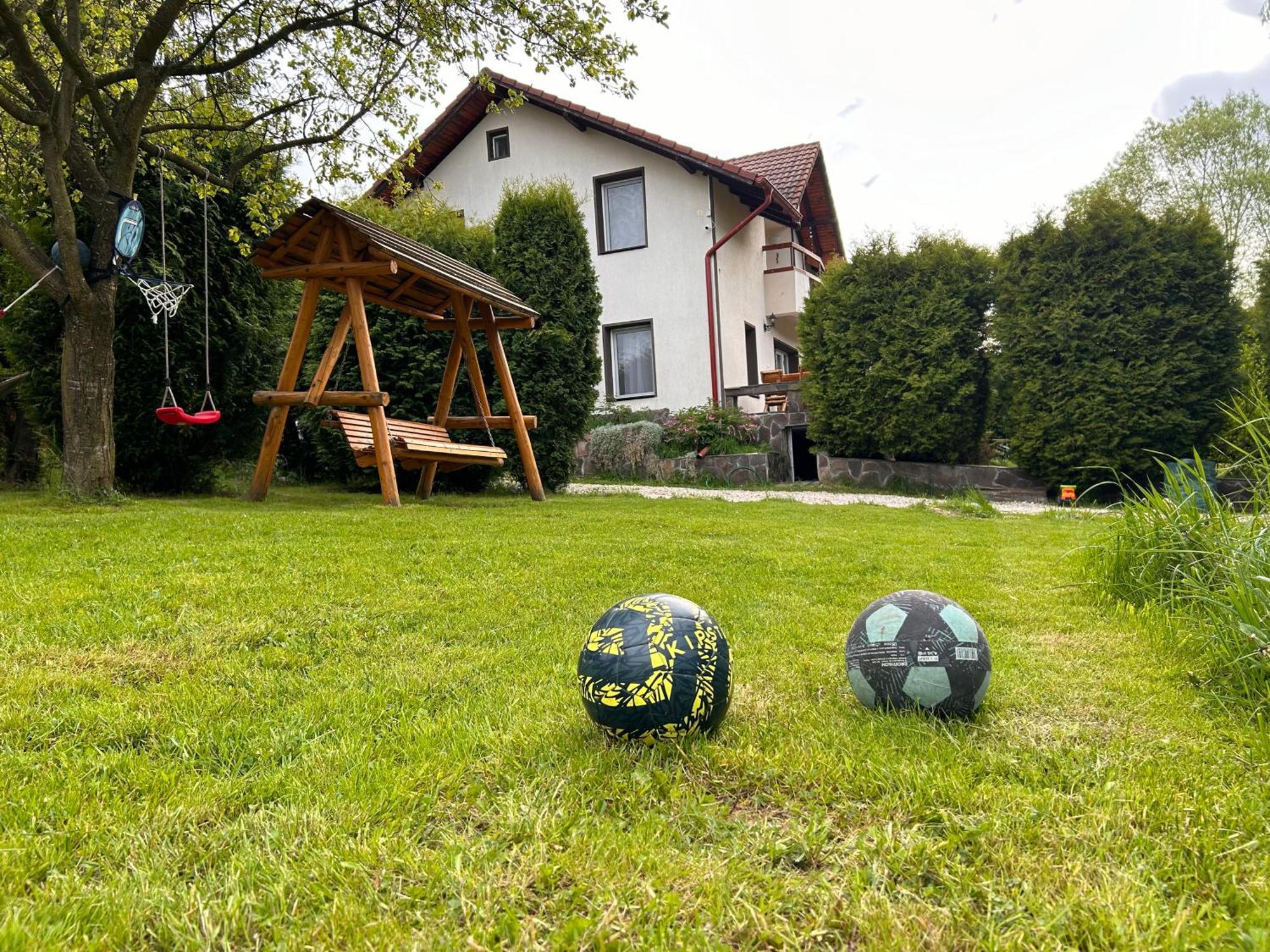 Homy Family House Villa Bran  Bagian luar foto