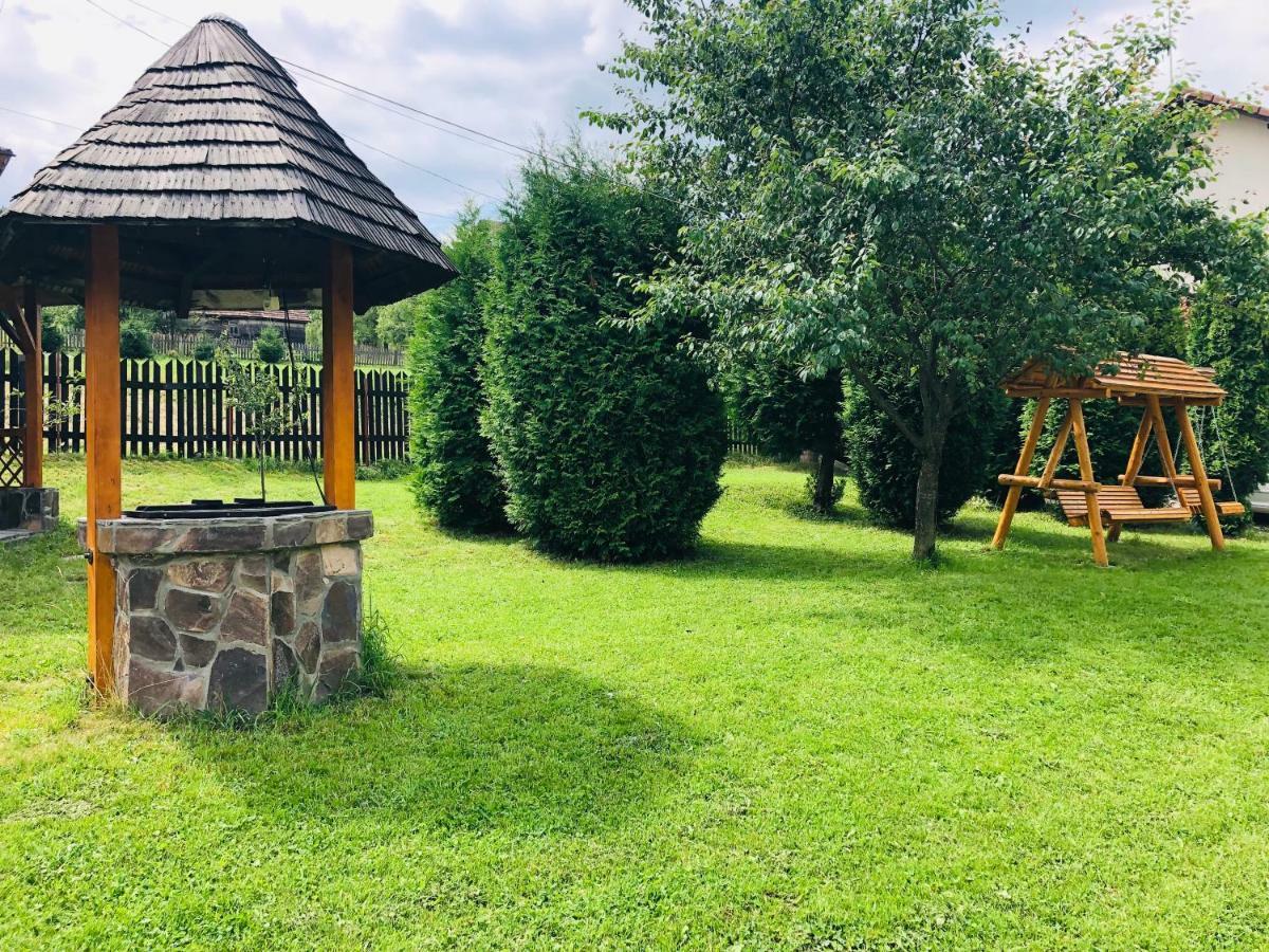 Homy Family House Villa Bran  Bagian luar foto