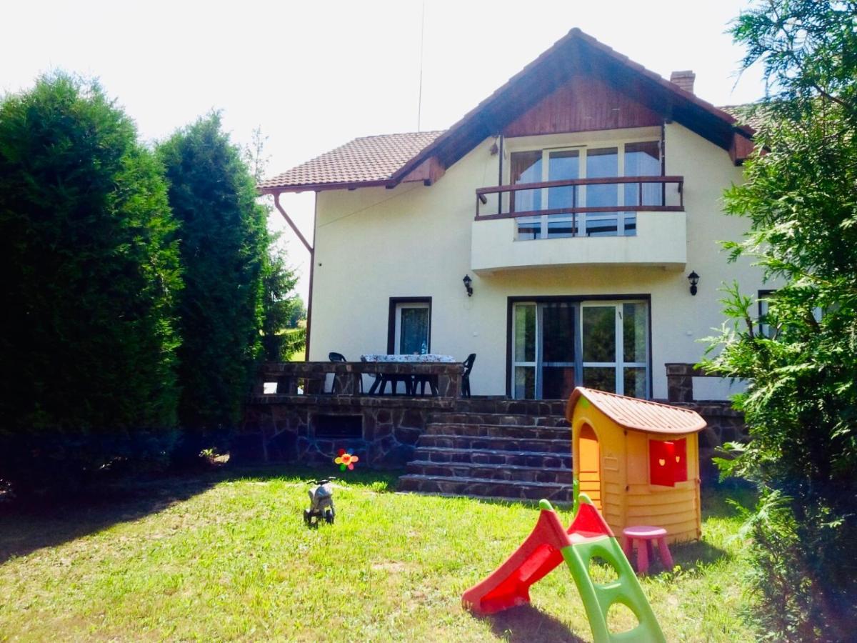 Homy Family House Villa Bran  Bagian luar foto
